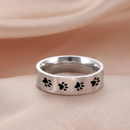 Paw Print Ring in Stainless Steel